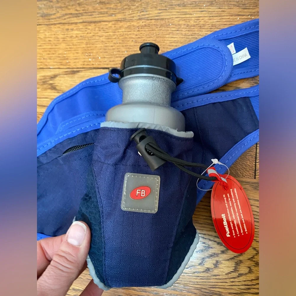 NWT Running Hydration FuelBelt (L/XL) in Blue
